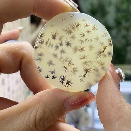 玛瑙/玉髓吊坠未镶嵌