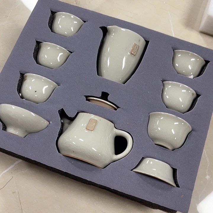 孤品茶具套装等。