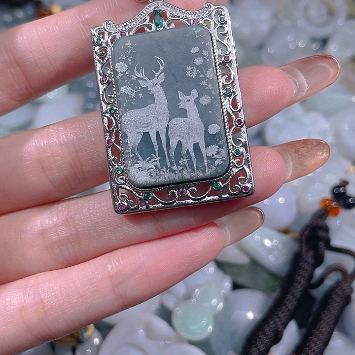 翡翠未镶嵌吊坠(不含链)