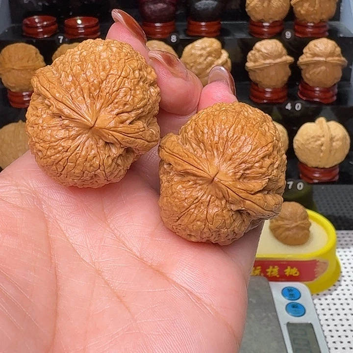 把件文玩核桃铁狮子41尺…………83号