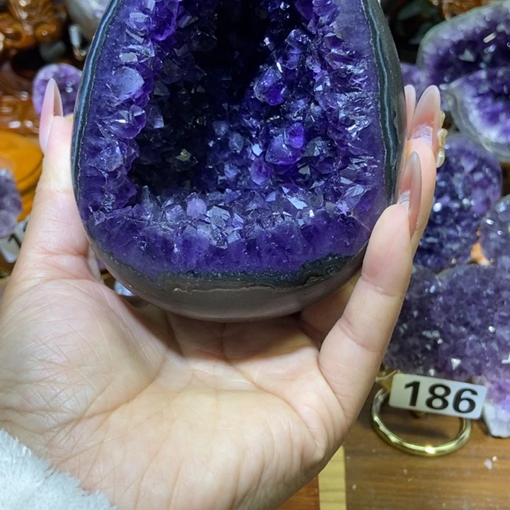 紫晶大型摆件（非配饰）未镶嵌