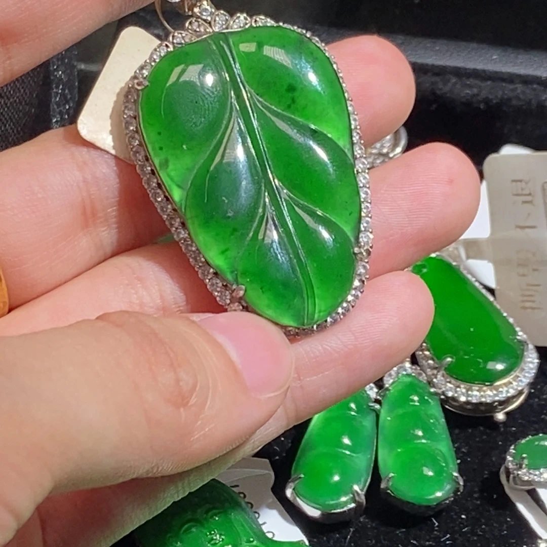 翡翠银S925镶嵌吊坠(不含链)