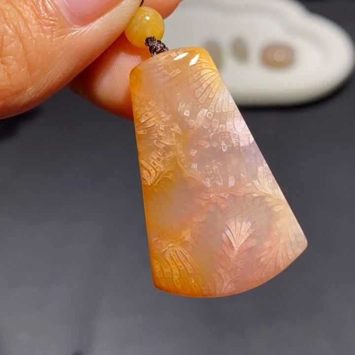 【闪购商品】未镶嵌珊瑚玉硅化玉