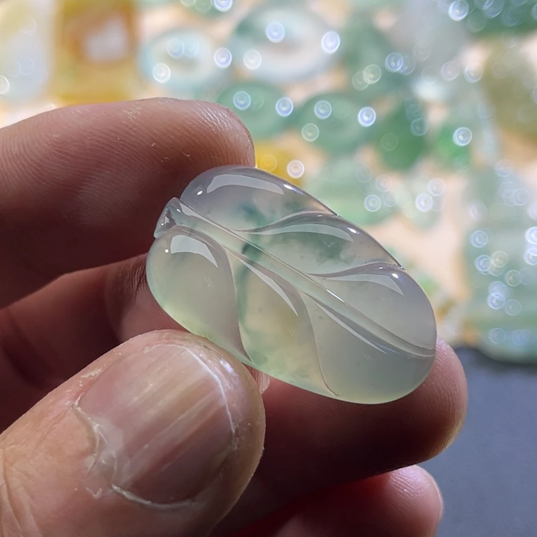 定制翡翠未镶嵌翡翠