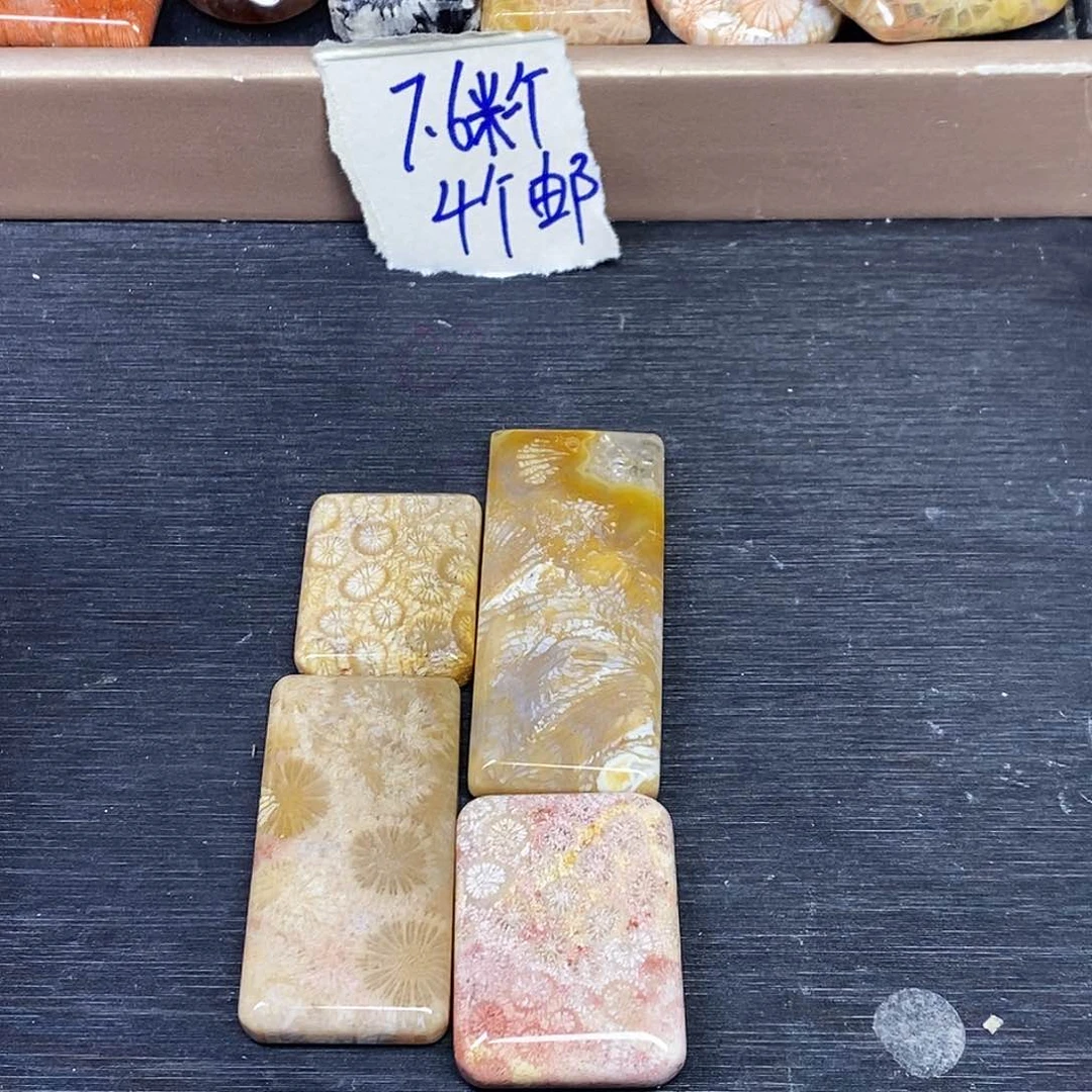 硅化玉颈饰合金时*