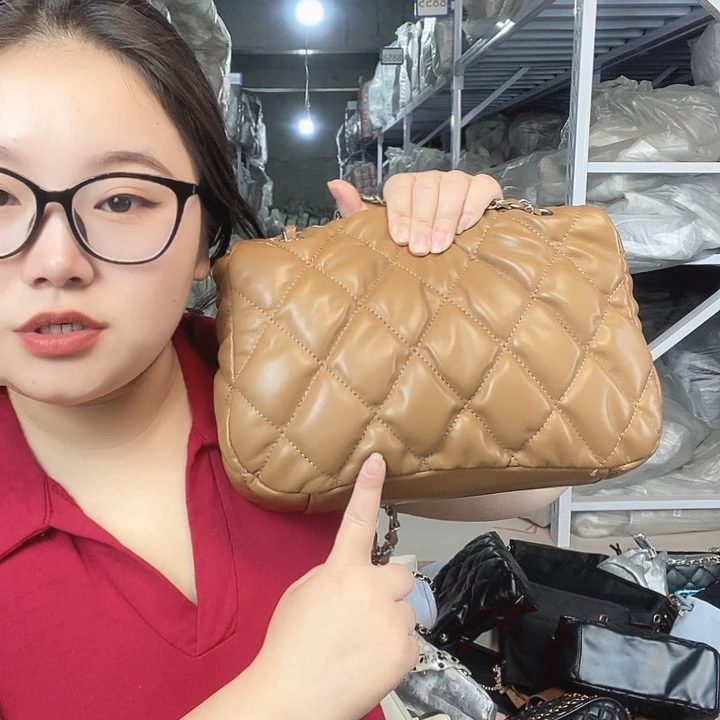 PU黄牛皮（革）PVC时尚潮流时尚