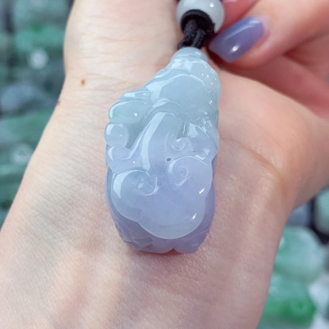颈饰未镶嵌翡翠天然