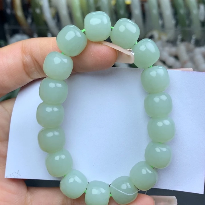 未镶嵌手串和田玉65