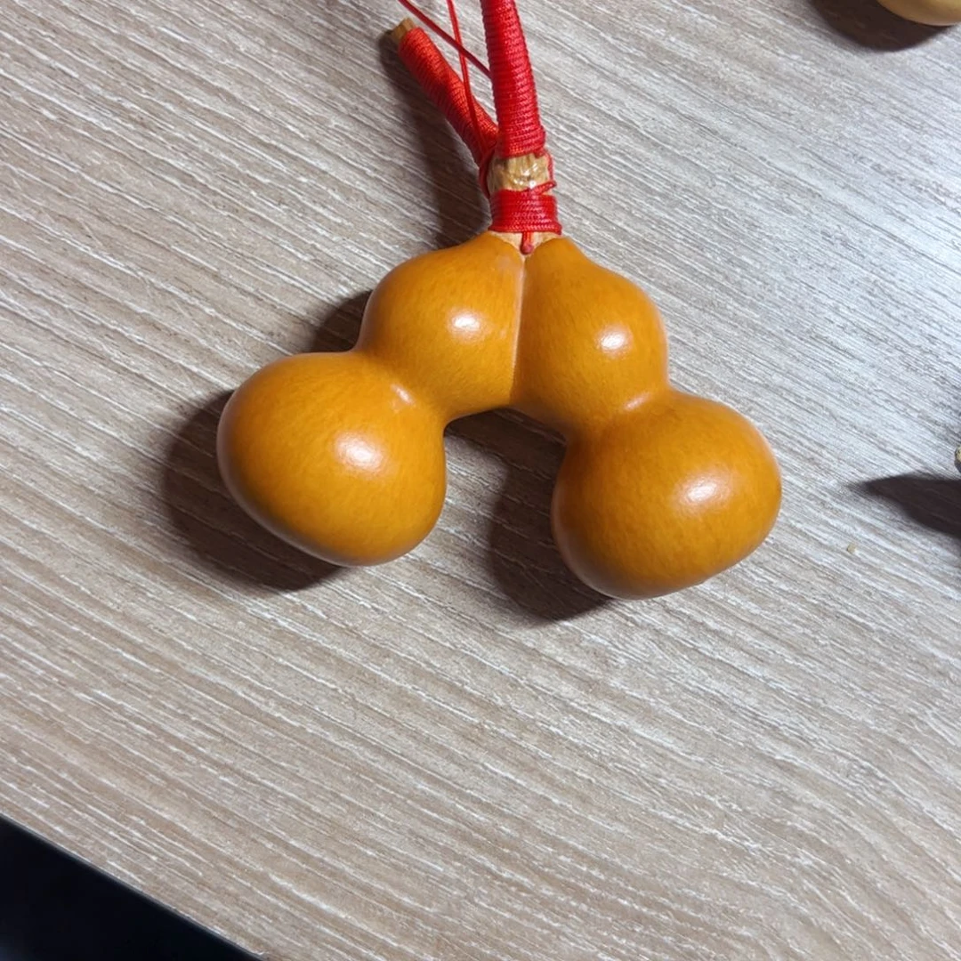 双胞胎一比一葫芦葫芦
