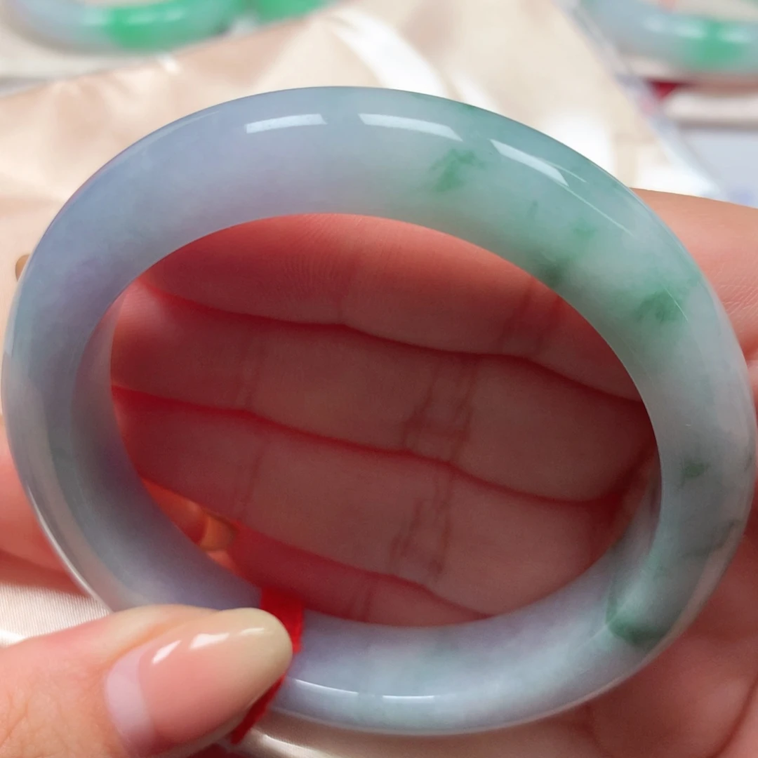 翡翠未镶嵌手镯13飘花春彩 半山水