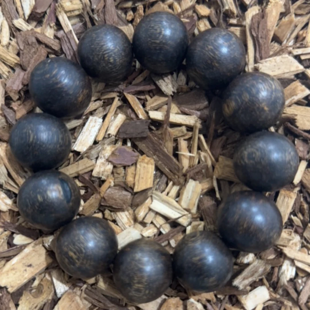 5 思思文玩精选沉香木作手串20mm