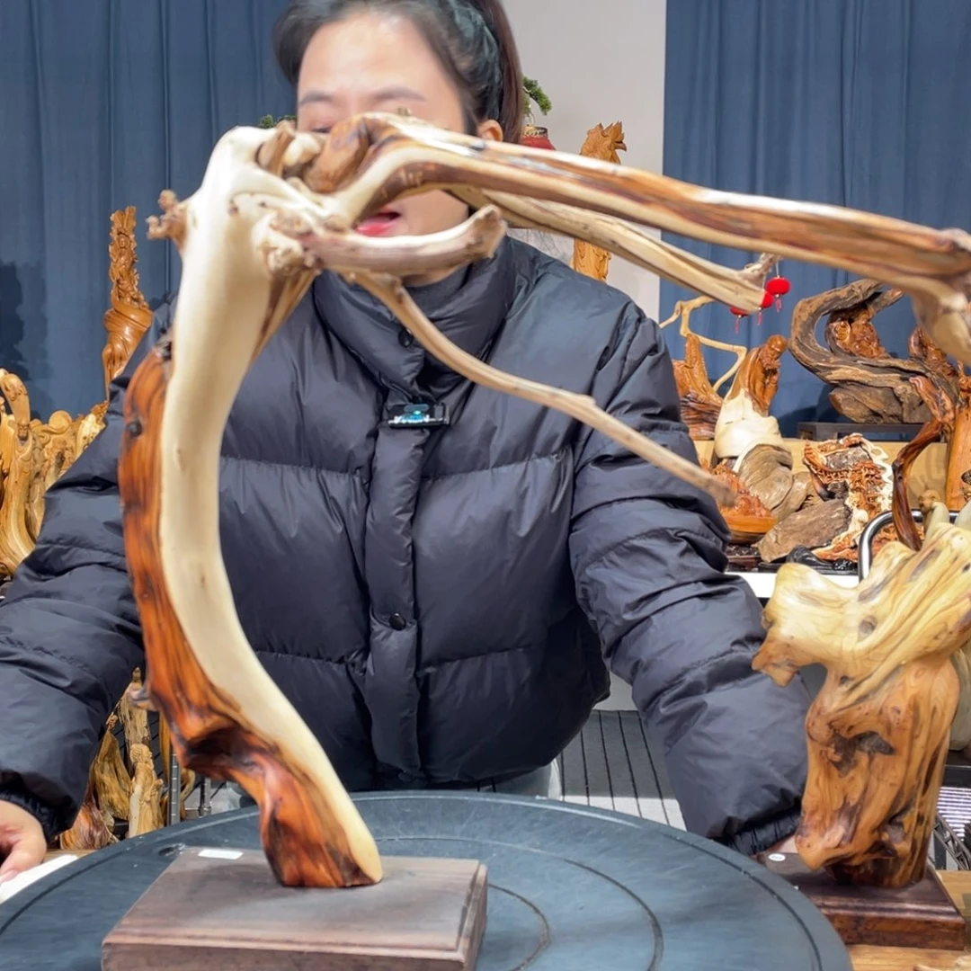 柏木（崖柏）随型摆件