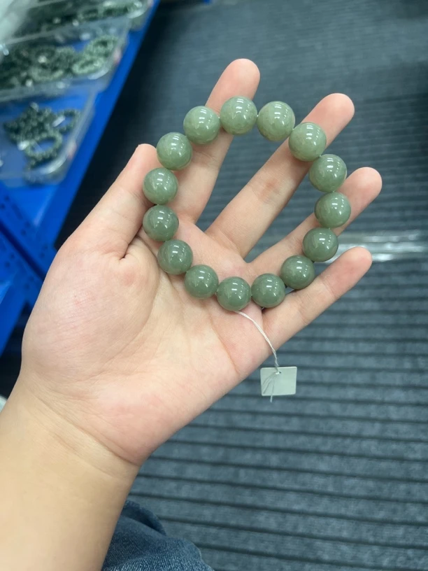 A214 纯天然新疆且末蓝和田玉卡 14
