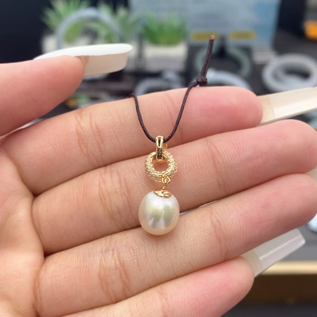 【闪购商品】颈饰银S925镶嵌海水珍珠