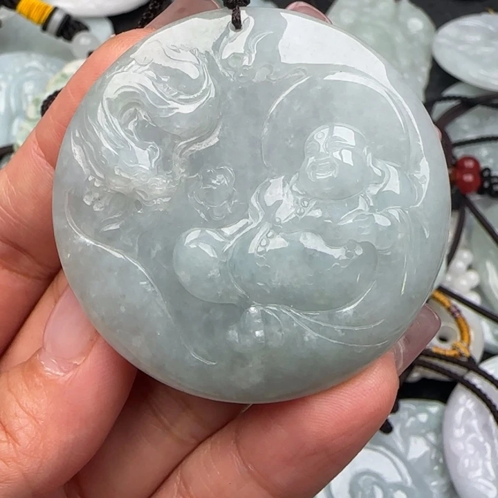 翡翠挂件未镶嵌佛