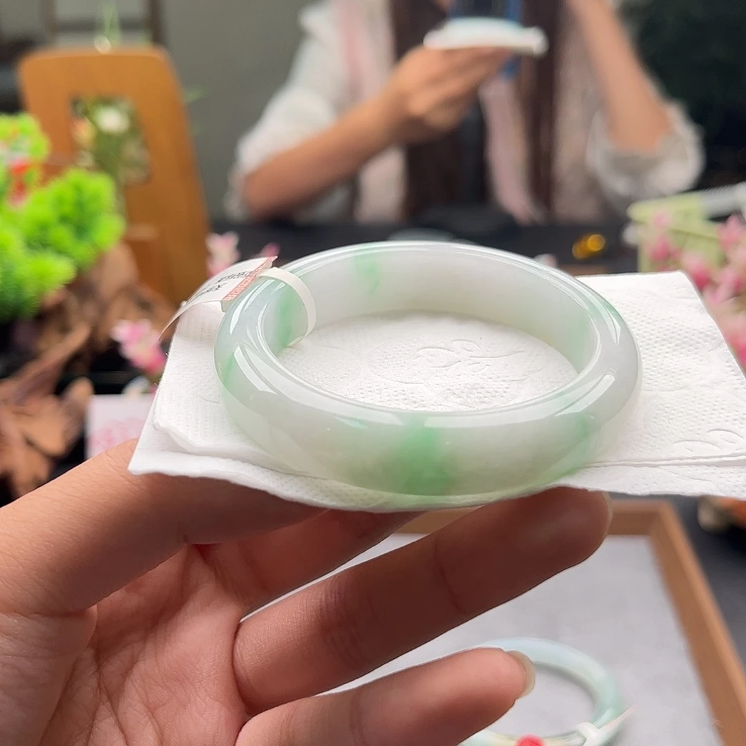 翡翠未镶嵌手镯51-52号58