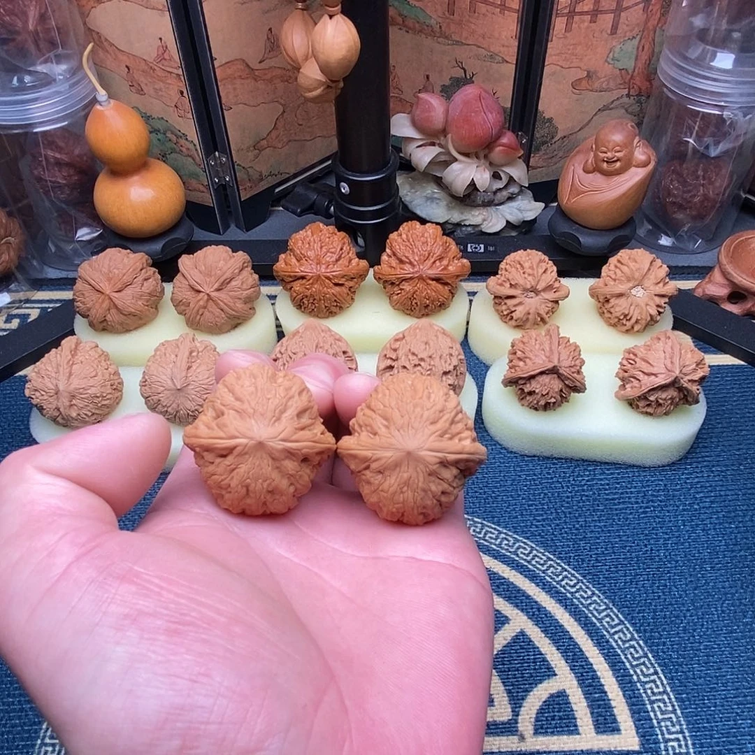 文玩核桃吊坠铁锤37