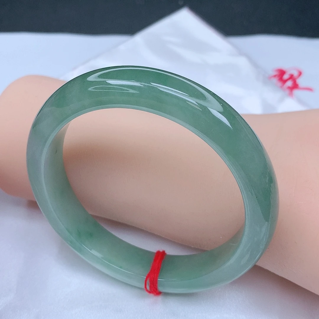 【闪购商品】翡翠手镯未镶嵌，57