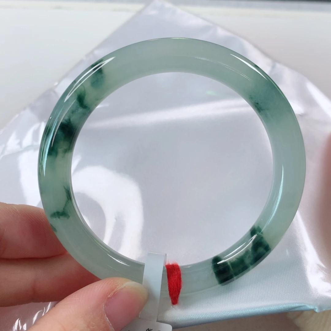 未镶嵌手镯（圆镯）翡翠230