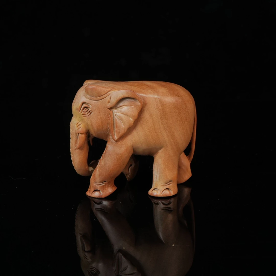 DY-A7188 印度老山檀香大象 5.92x3.2x5.14cm 40.94g