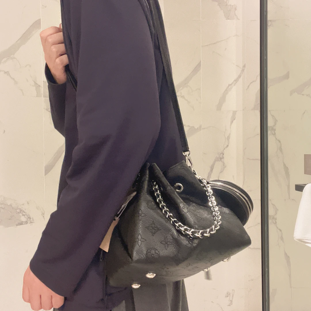95新 LouisVuitton/路易威登 【涛】60 0714 黑色月光女神斜挎包