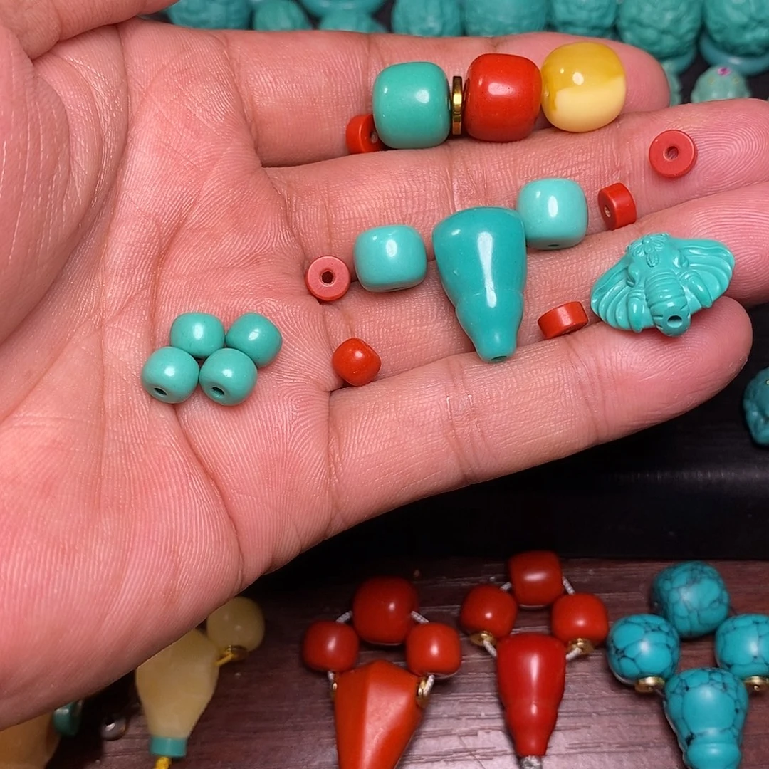 无非金属腰珠10顶珠12