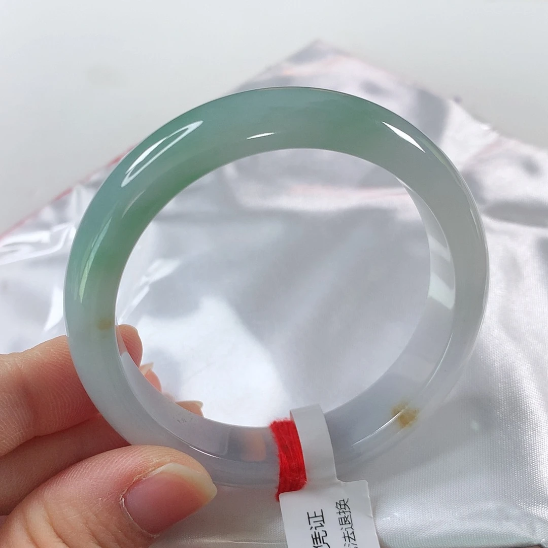 翡翠手镯未镶嵌⑨③