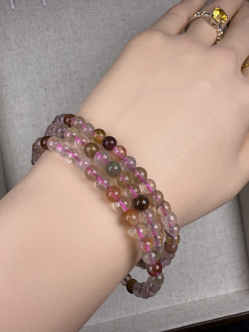 如懿·彩兔毛多圈手串多样性发货