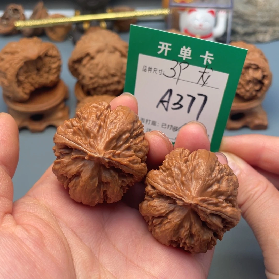 吊坠桃核文玩核桃