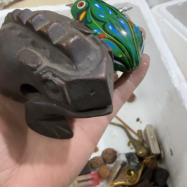 平***淡扇子吃g隐隐约约隐隐约约有一个