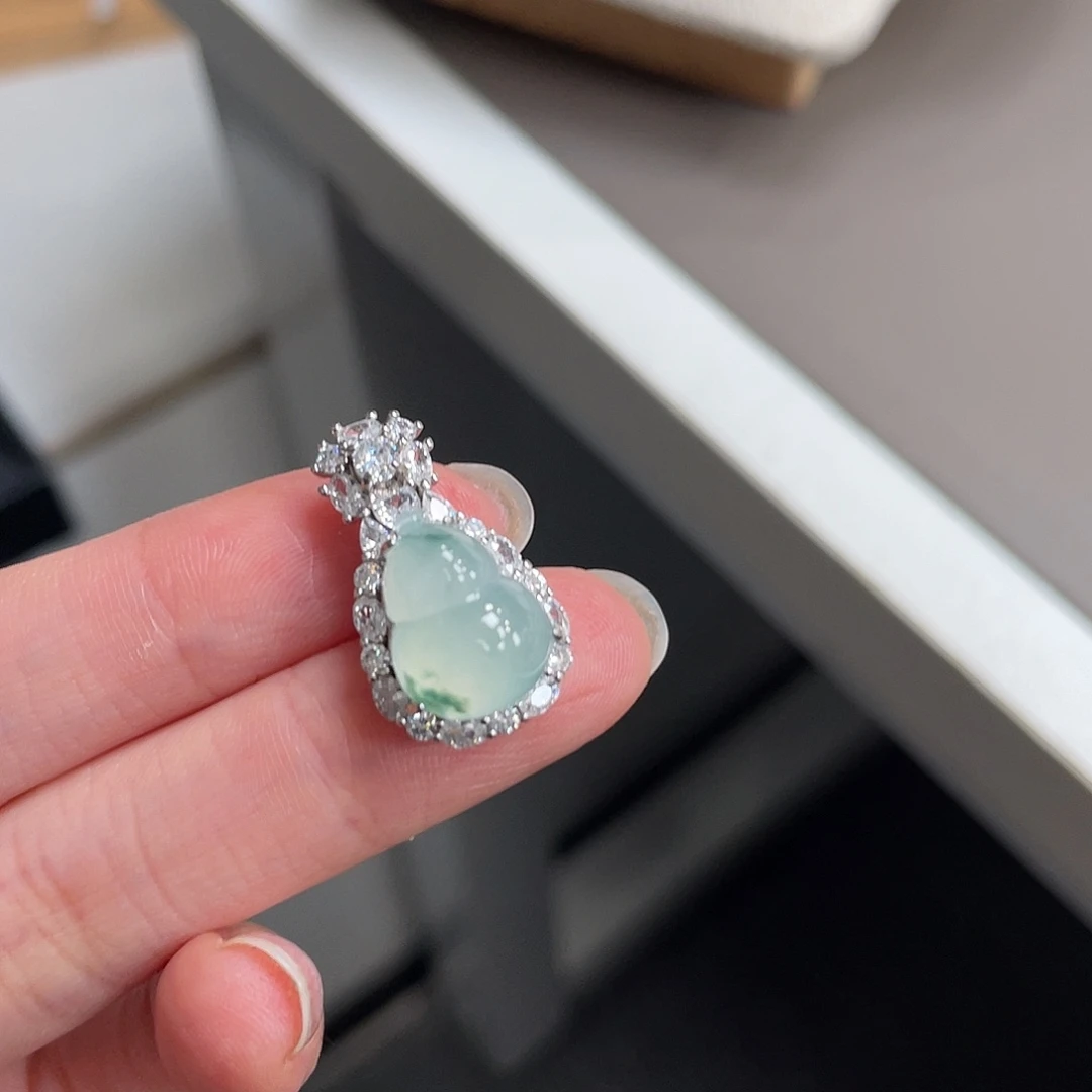 翡翠银S925镶嵌颈饰