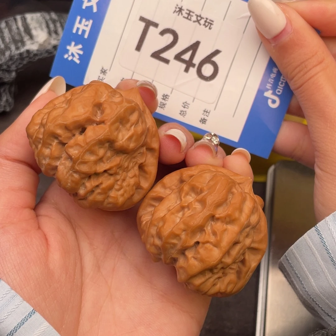 文玩核桃把件42全品