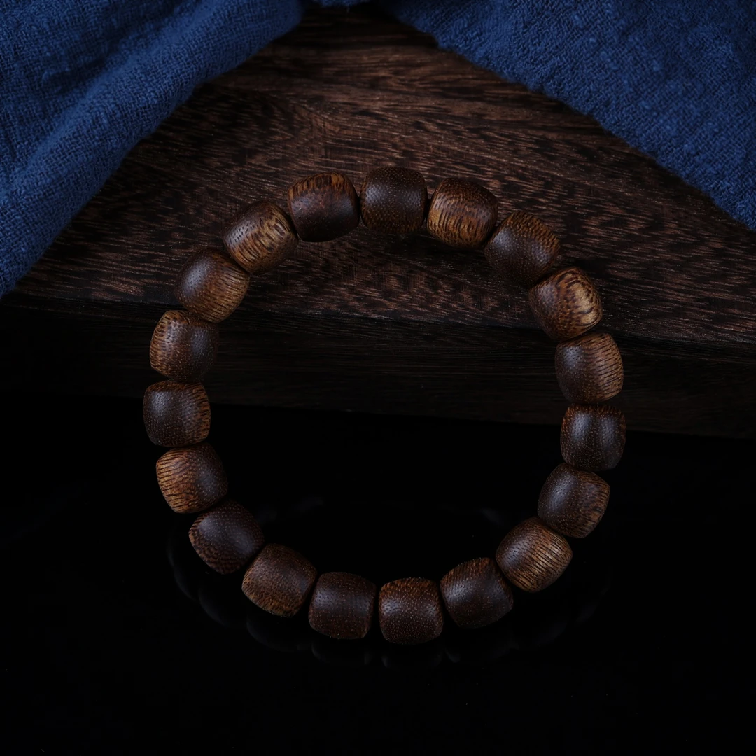 沉香占城血结奇楠1.0单圈桶珠设计款