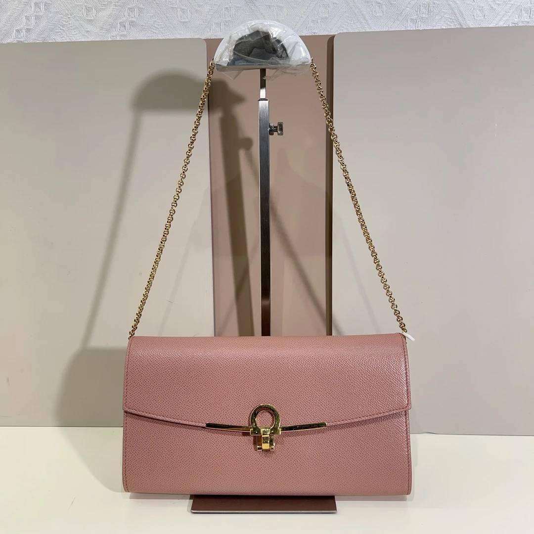 95新 FERRAGAMO/菲拉格慕 菲拉格慕腋下包a9272