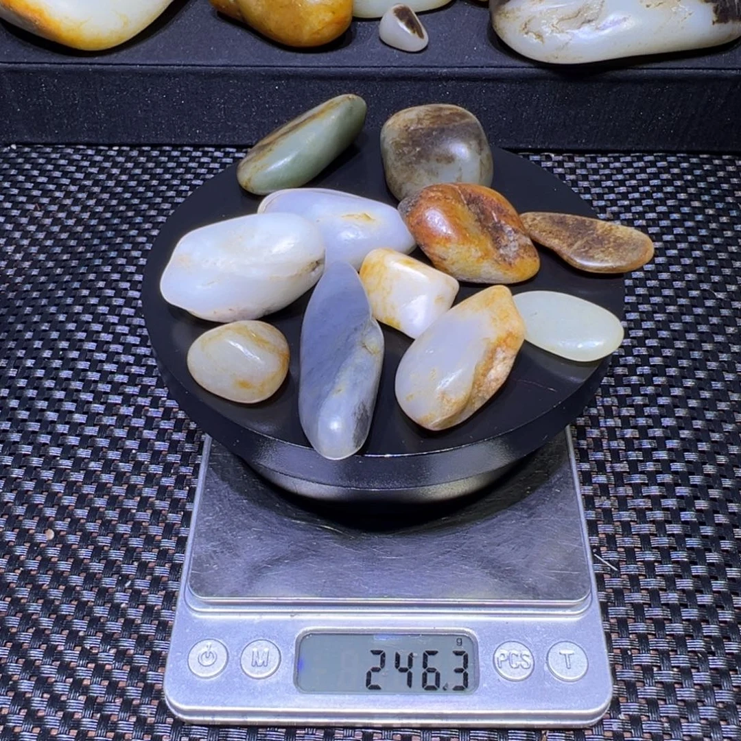 和田玉（子料）未镶嵌吊坠(不含链)246克