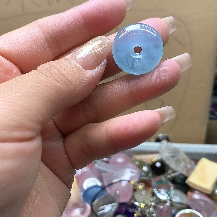 水晶水晶吊坠未镶嵌