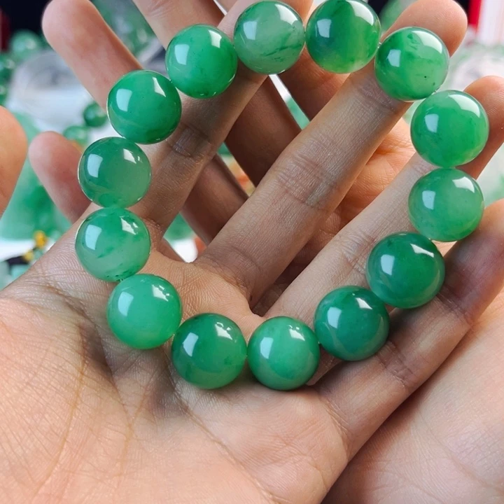 石英质玉手串未镶嵌孔*