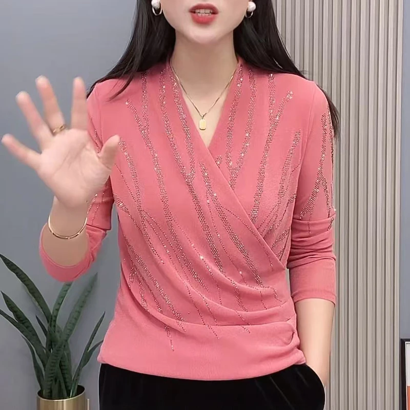 中年妈妈时尚长袖2025新款洋气减龄网纱小衫遮肉显瘦上衣休闲百搭