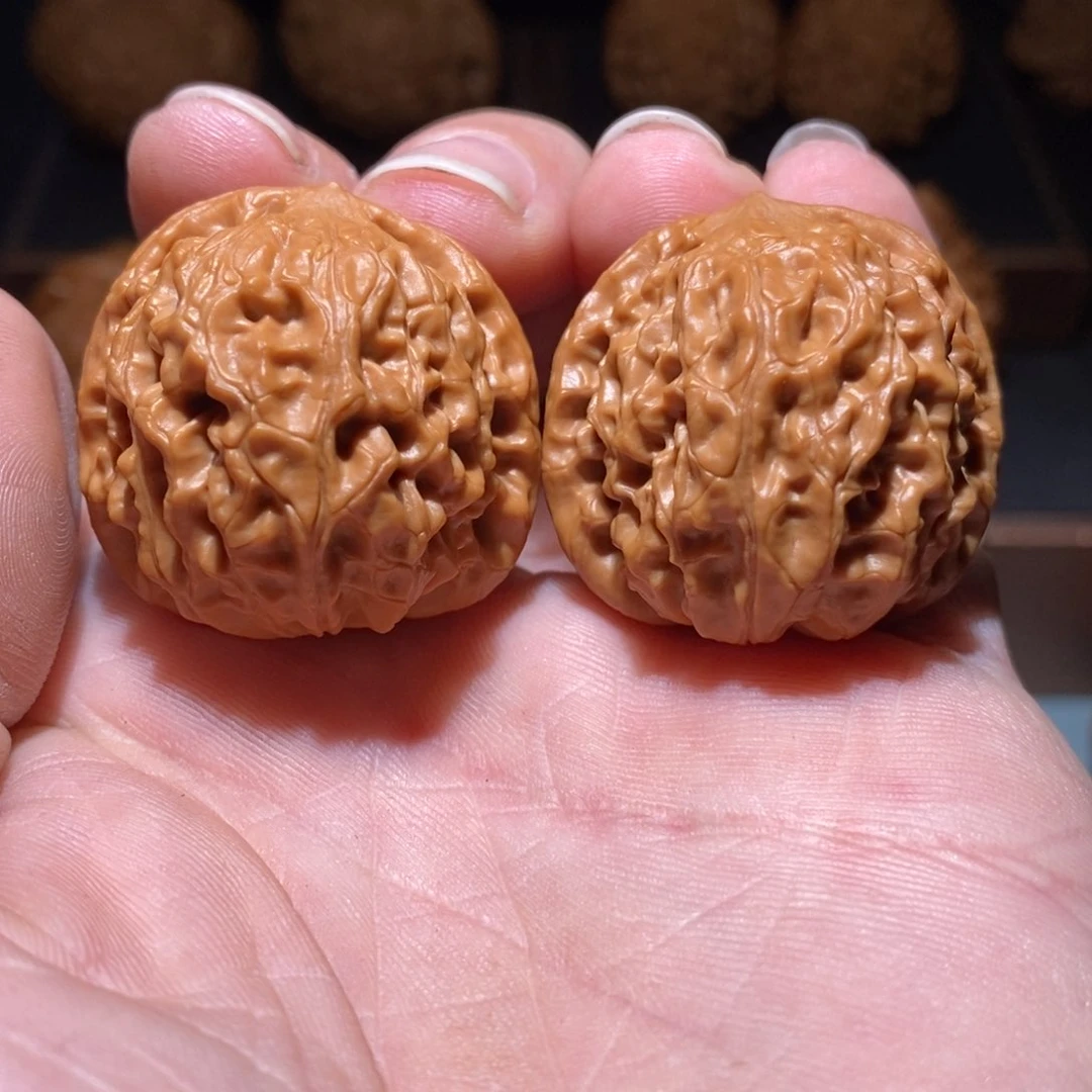 吊坠文玩核桃?****龙眼磨盘