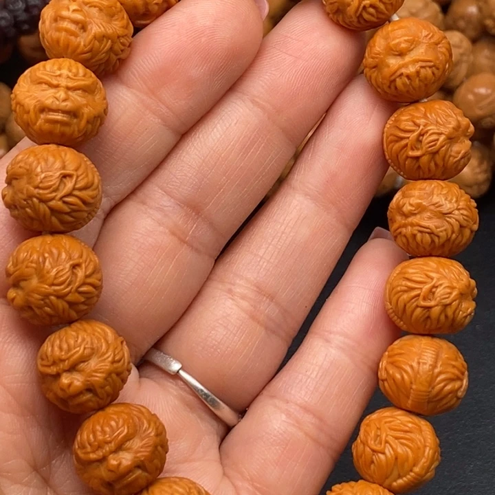 猴头核桃吊坠我们也在这