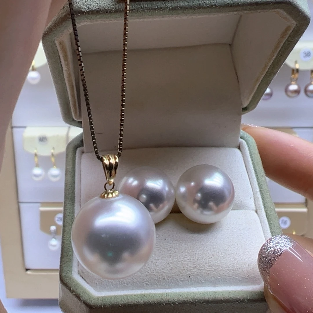 淡水珍珠18K金镶嵌吊坠(赠链)