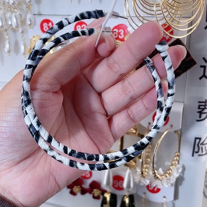 铁合金合金饰品耳圈7.5厘米