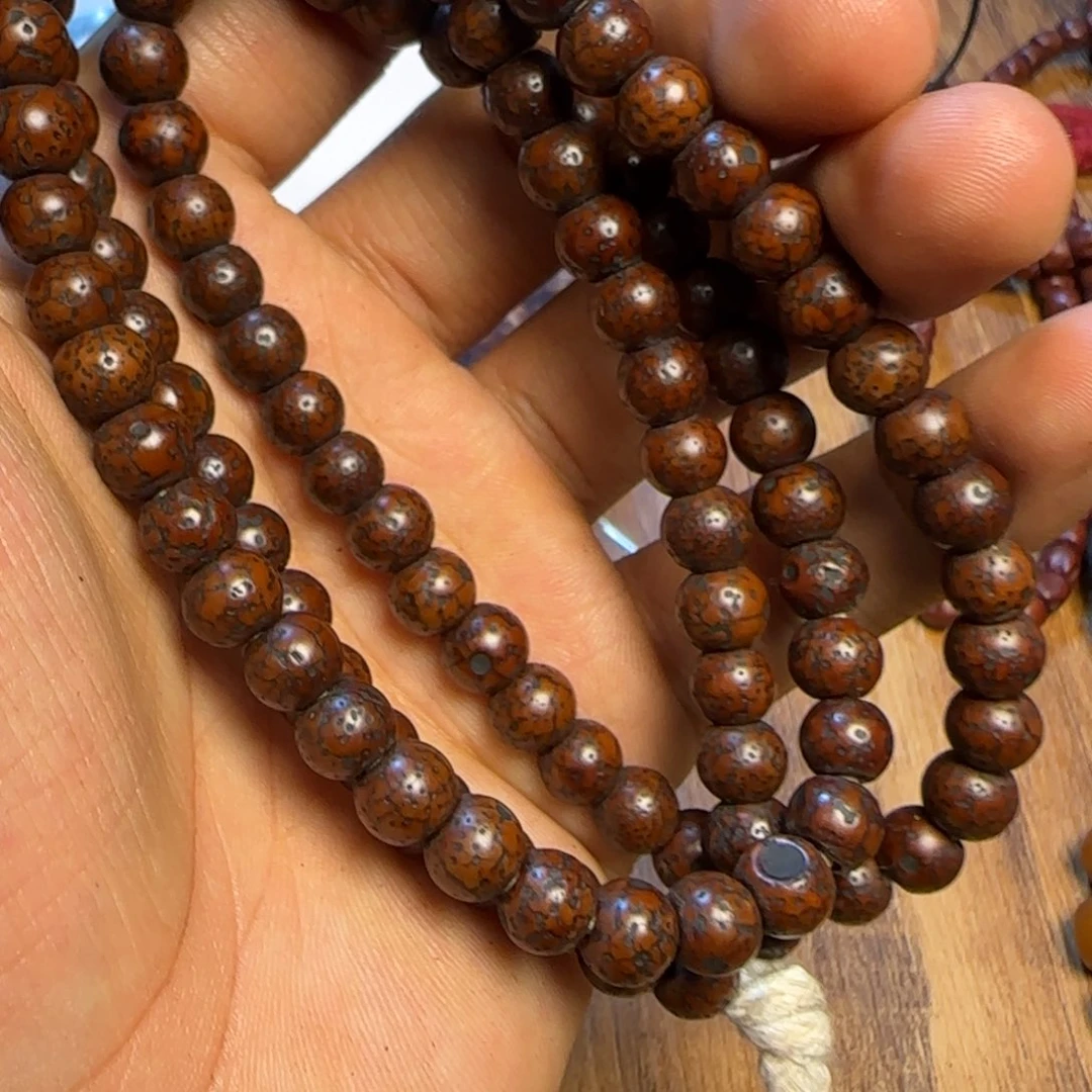 星月菩提手串文*?小黑