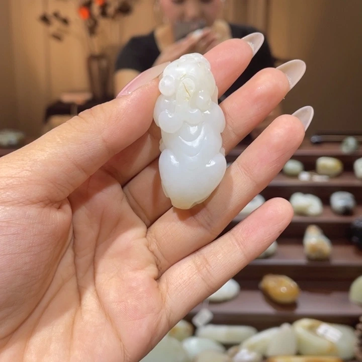 未镶嵌和田玉挂件