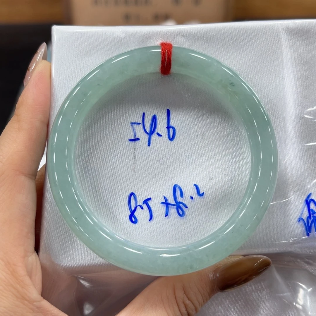 未镶嵌手镯翡翠翡翠