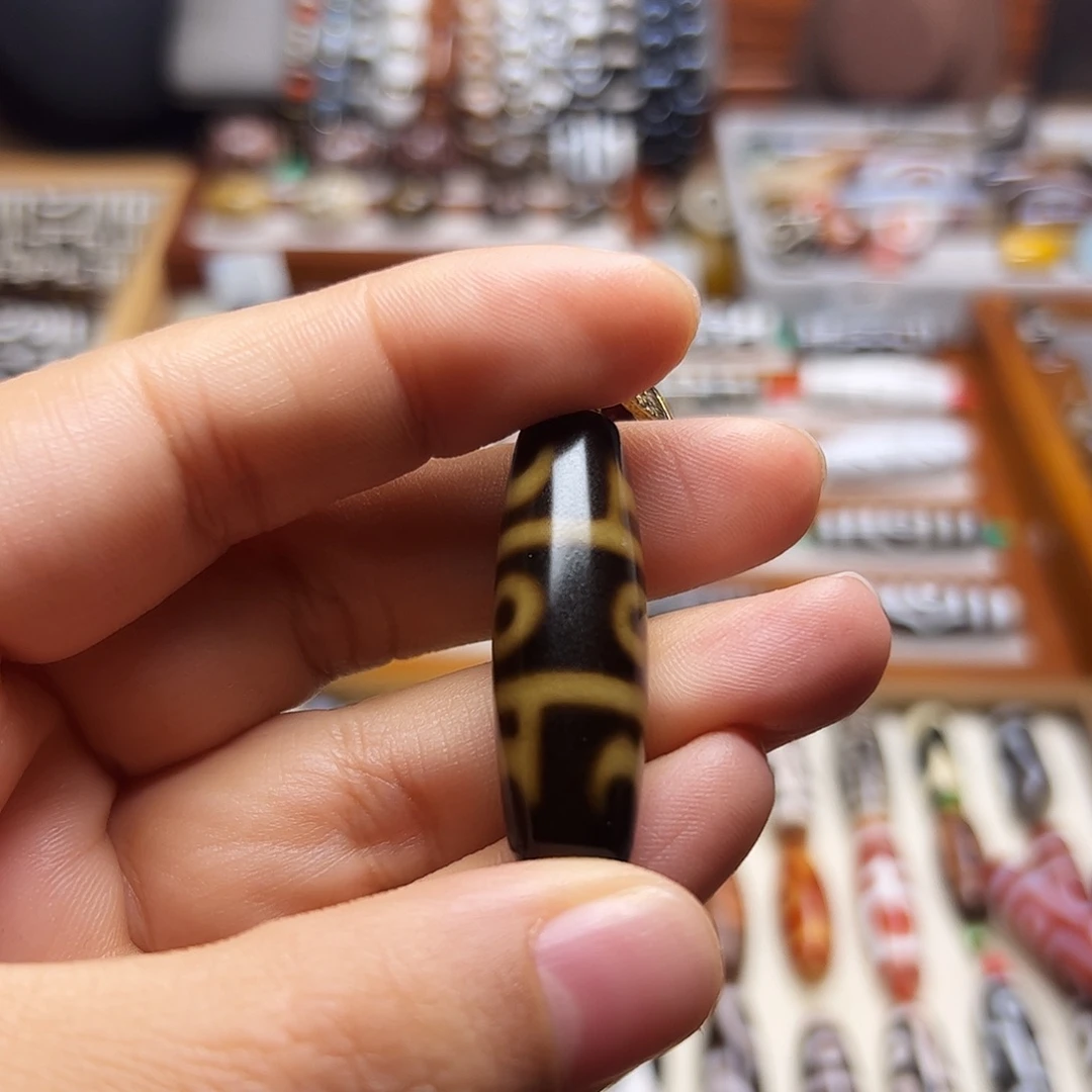 石***爸玛瑙/玉髓未镶嵌颈饰