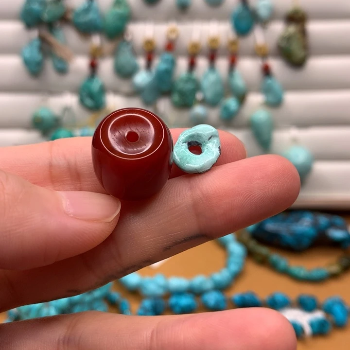 玛瑙/玉髓原矿未镶嵌骰*