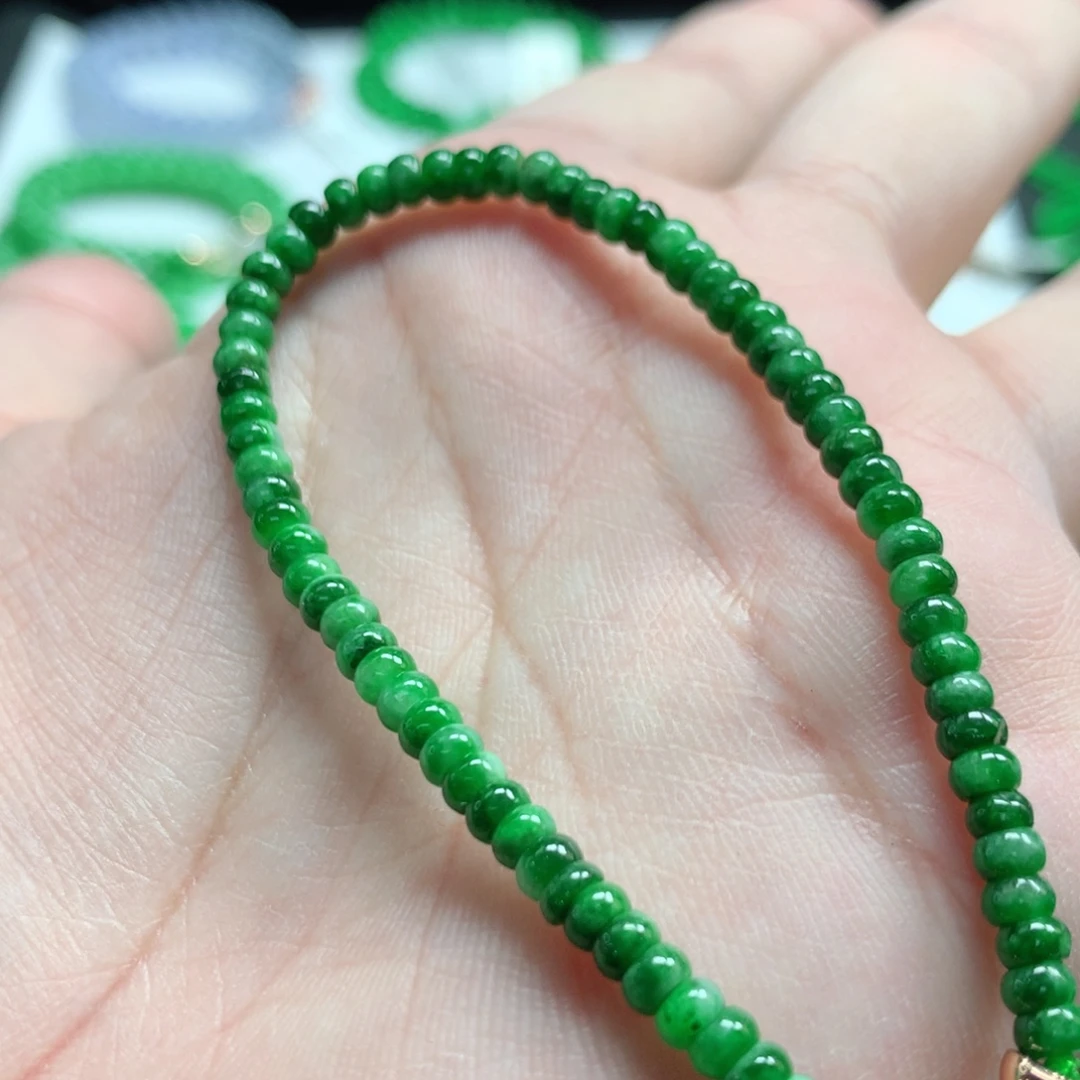 翡翠未镶嵌手链翡翠