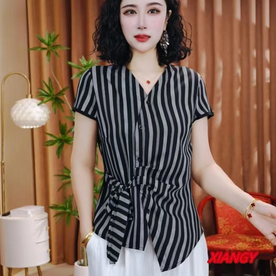 夏季新款休闲薄款竖条纹时尚简约百搭女洋气显瘦小衫设计感