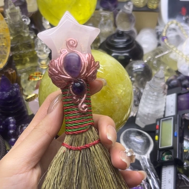未镶嵌水晶珠宝半成品